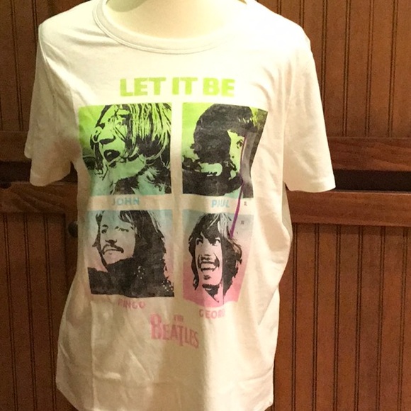 Tops - Beatles T-Shirt NWT Size XL